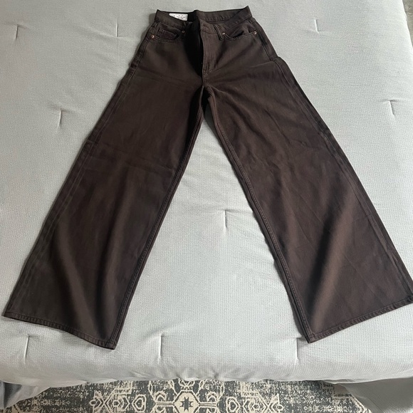 Gap Brown Baggy Mid Rise Jeans (NWOT) - Picture 2 of 5